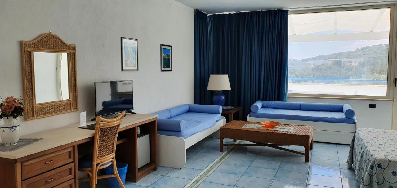 Selenia Hotel 4*